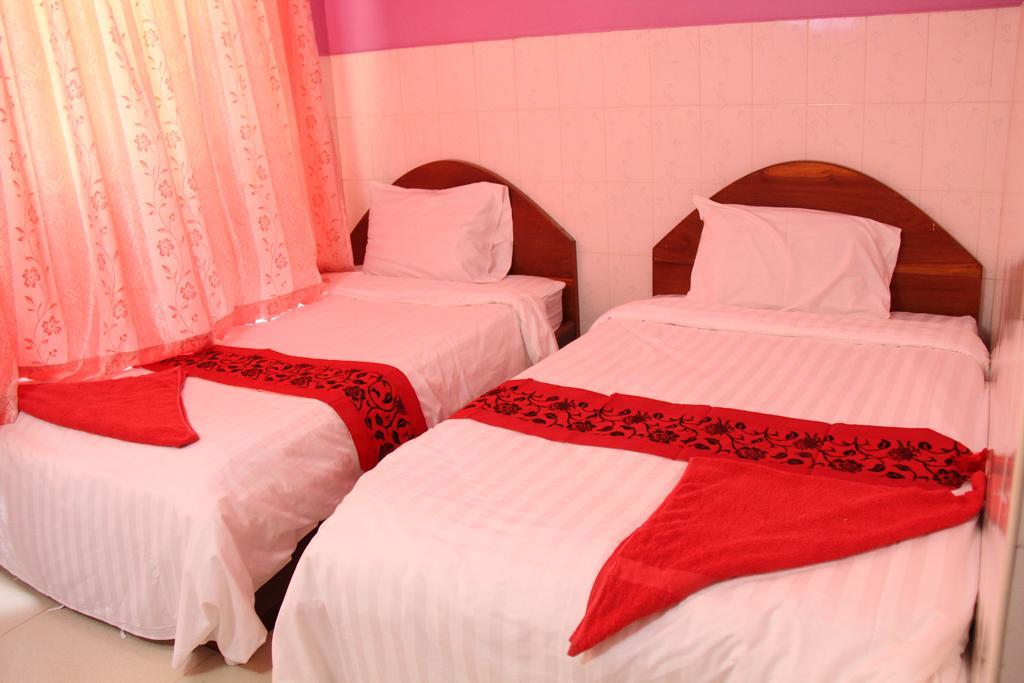 Capitol 3 Guesthouse Phnom Penh Exterior foto